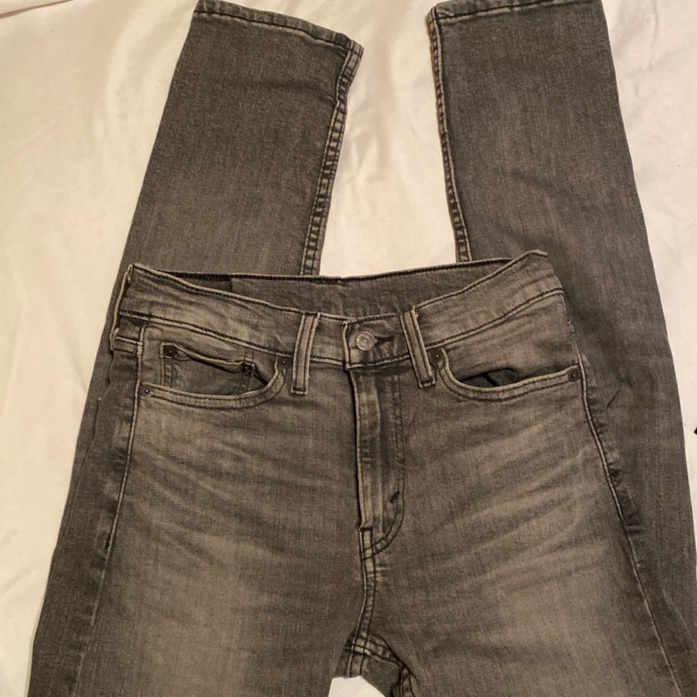 Levi grey/black jeans. Straight leg. Never worn